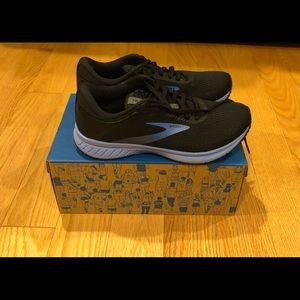 Brooks Transmit 2 - size 7